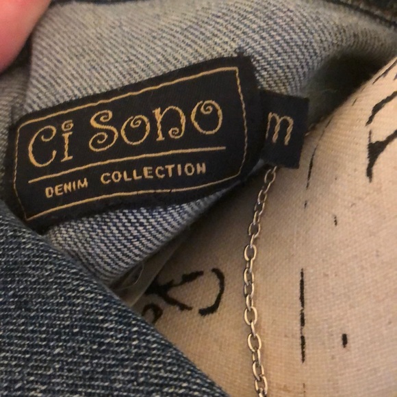 Adorable jean jacket perfect condition - Picture 5 of 5